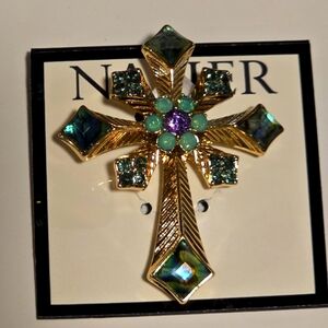 Napier Gold Tone Green Bling Cyrstal Cross Brooch Pin Nwt